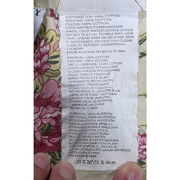 2-Vintage Laura Ashley Floral Patchwork Quilt Pillow Shams Standard CottageCore - Picture 4 of 8